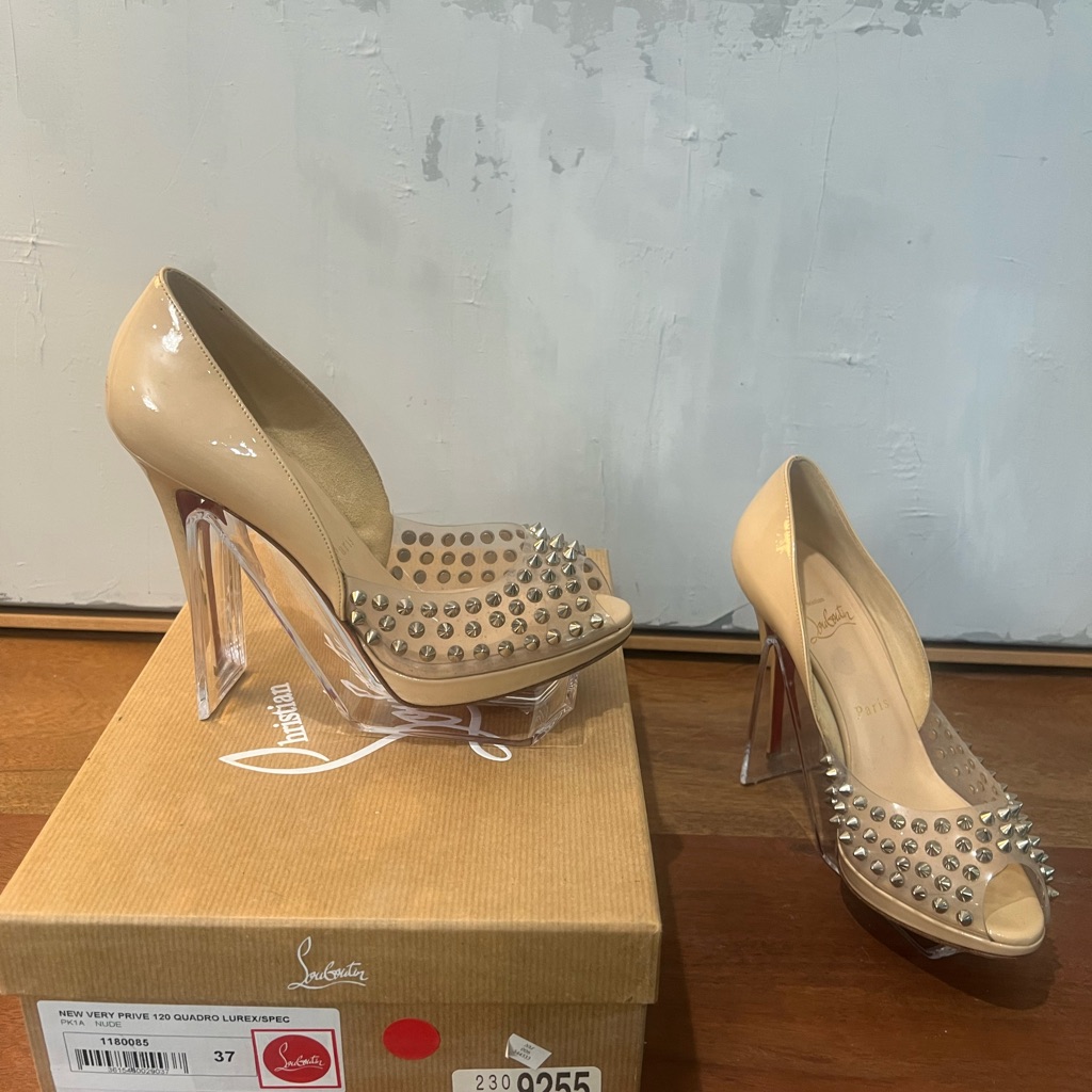 Christian Louboutin Tan Leather Heels